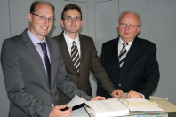 Jens Genge, Karsten Schmidtmeier und Hartmut Schmidtmeier (v.l.)